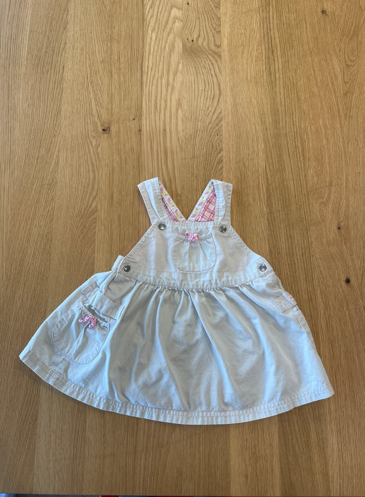 Robe à bretelles