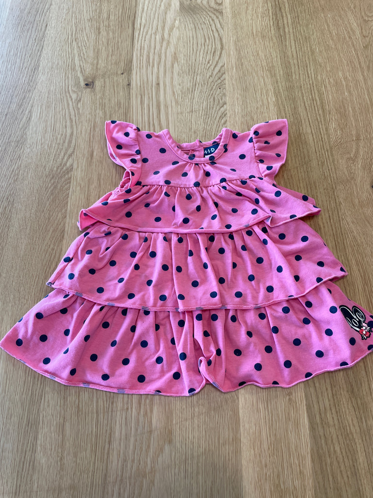 Robe à vollants