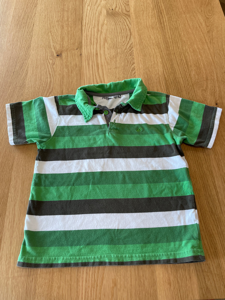 Polo vert à rayures