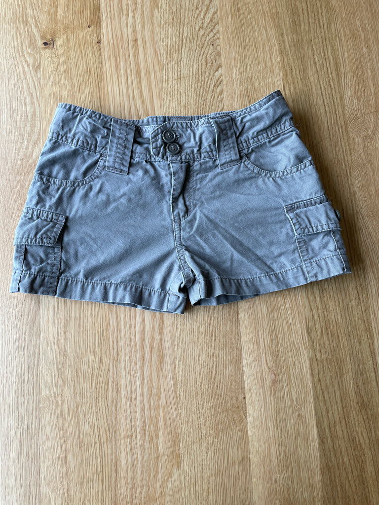 Short court marron